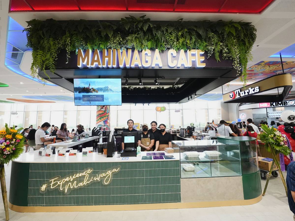 North Caloocan locals can now experience homegrown delights at Mahiwaga Café, featuring premium milk tea, specialty coffee, and Filipino fusion cuisine.